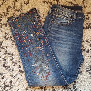 DRIFTWOOD COLETTE SCALLOP CROP STRAWBERRY BLOSSOM EMBROIDERED JEANS